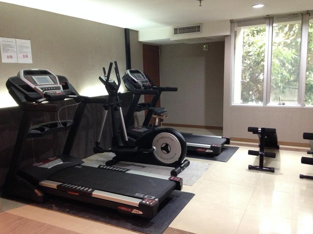 Bangkok City Suite Buitenkant foto