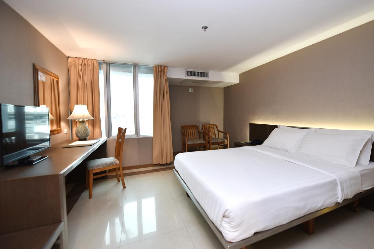 Bangkok City Suite Buitenkant foto
