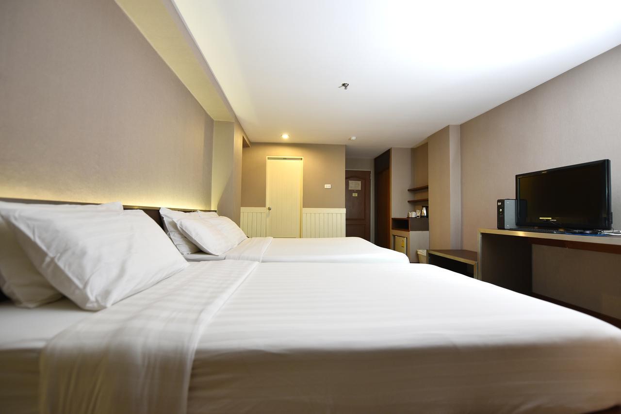 Bangkok City Suite Buitenkant foto