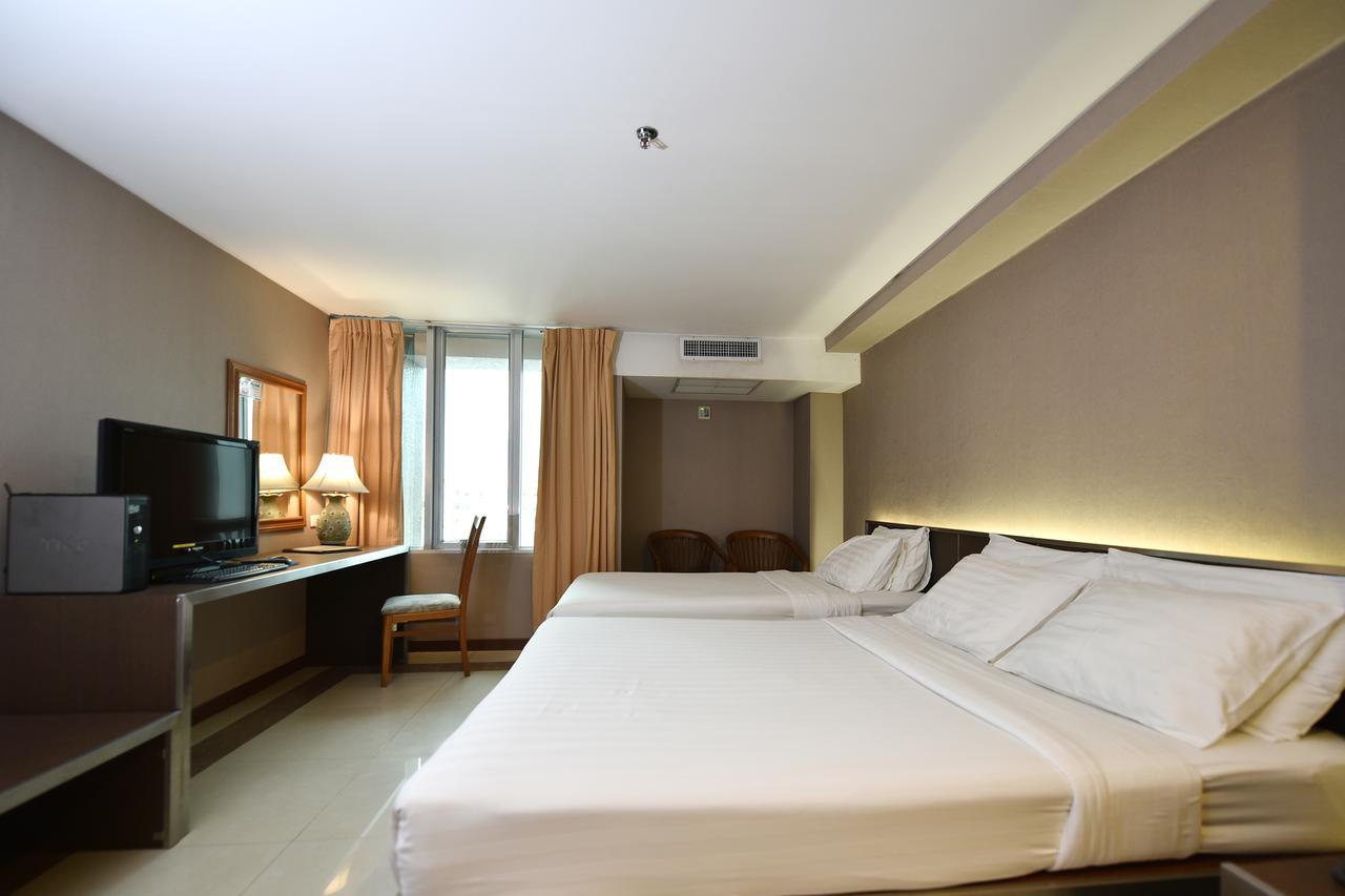 Bangkok City Suite Buitenkant foto